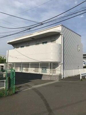 フラット和泉多摩川外観写真