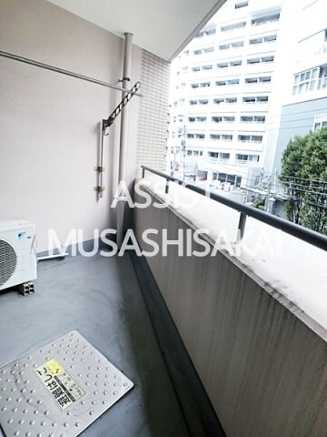 物件内観写真15　(写真：設備同仕様の別号室です)