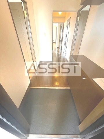 物件内観写真15　(写真：設備同仕様の別号室です)