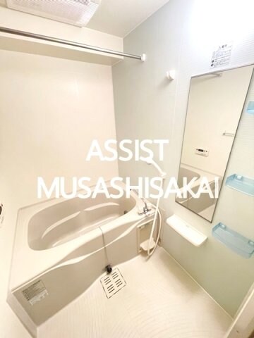 物件内観写真7　(写真：設備同仕様の別号室です)