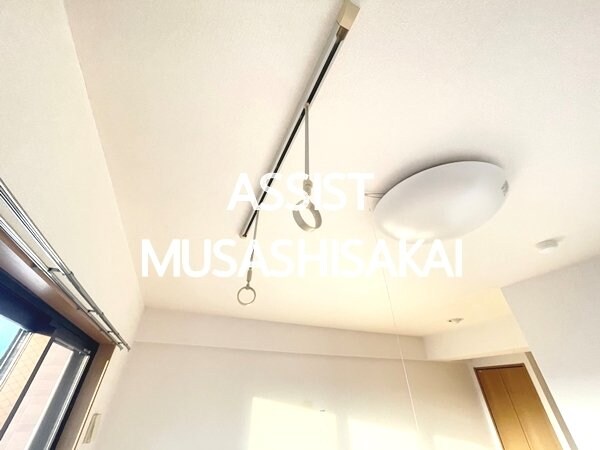 物件内観写真24　(写真：設備同仕様の別号室です)