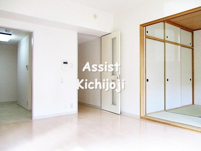 物件内観写真6　(室内写真：設備同仕様の参考写真です)