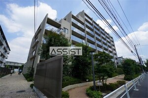 ライオンズ喜多見ガーデンテラス外観写真