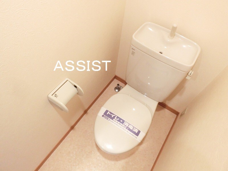 物件内観写真9　(写真：設備同仕様の別号室です)