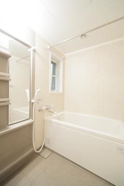 物件内観写真8　(室内写真：設備同仕様の参考写真です)