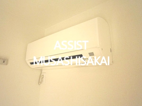 物件内観写真11　(写真：設備同仕様の別号室です)