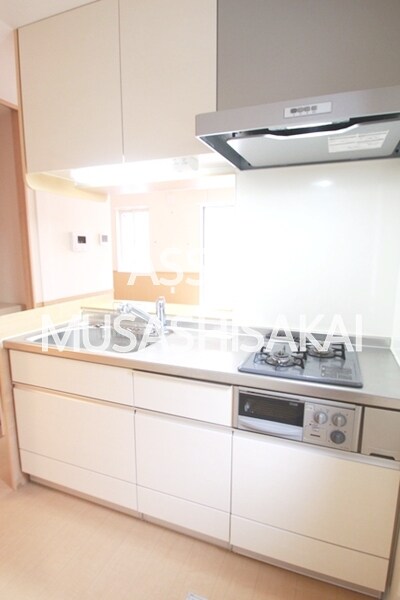 物件内観写真4　(写真：設備同仕様の参考写真です)