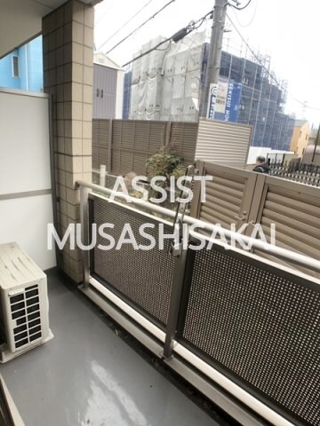 物件内観写真25　(写真：設備同仕様の別号室です)