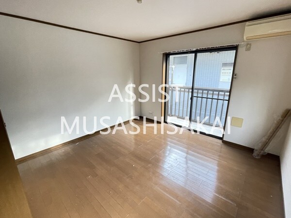 物件内観写真4　(明るめな室内です☆)