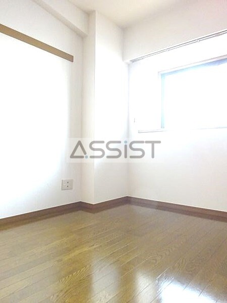 物件内観写真12　(室内写真：設備同仕様の別号室です)