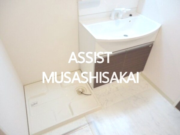 物件内観写真20　(写真：設備同仕様の別号室です)