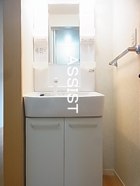 物件内観写真6　(室内写真：設備同仕様の別号室です)