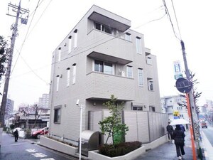 ドルチェ柿の木坂外観写真
