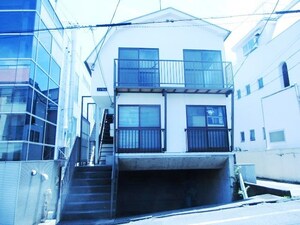 J･S東山外観写真