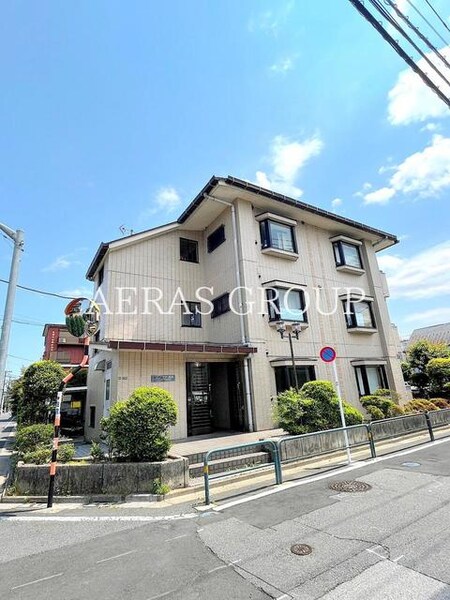 オリンピア保塚外観写真