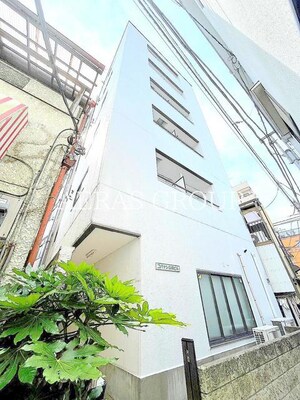 コバヤシ薬局ビル外観写真