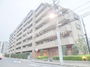 コスモ北千住ロイヤルフォルム外観写真