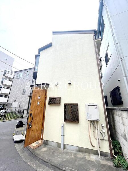 足立区梅島二丁目戸建て外観写真