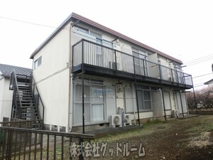 ハイツ松葉外観写真