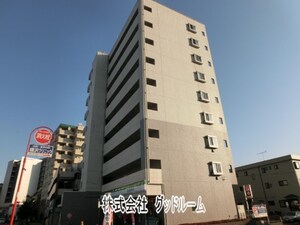 新興レジデンス外観写真