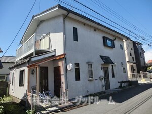 ヤザワ貸家2階外観写真