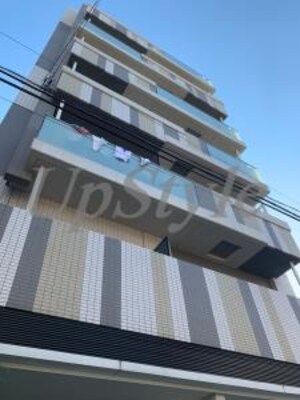 カーサ ヴィヴァーチェ外観写真