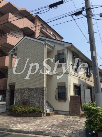 リリックコートユイット