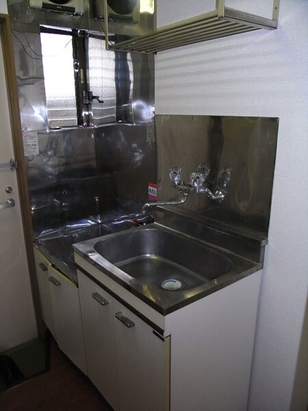 物件内観写真2　(別部屋同間取りの写真になります。)