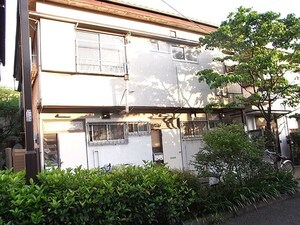 静三荘外観写真