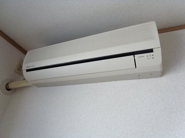 物件内観写真11　(エアコン)