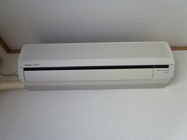 物件内観写真11　(エアコン)