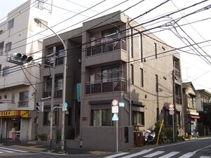 シャーメゾンK外観写真