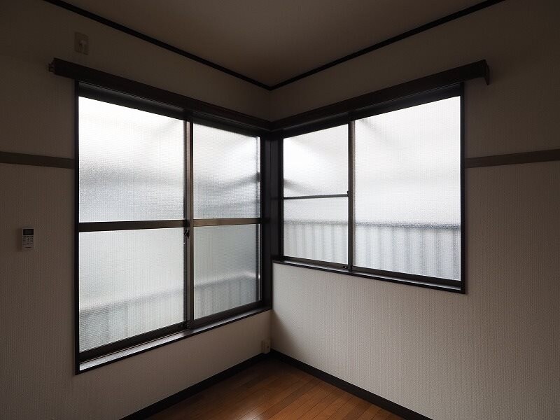 物件内観写真22　(2面採光)