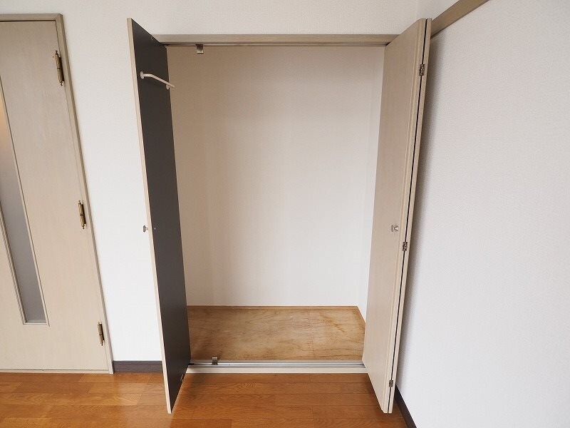 物件内観写真25　(収納)