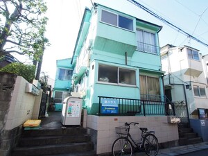 緑ハウス外観写真