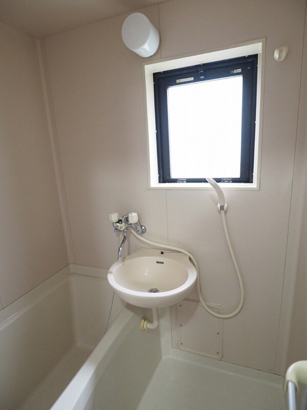 物件内観写真5　(別部屋同間取り)