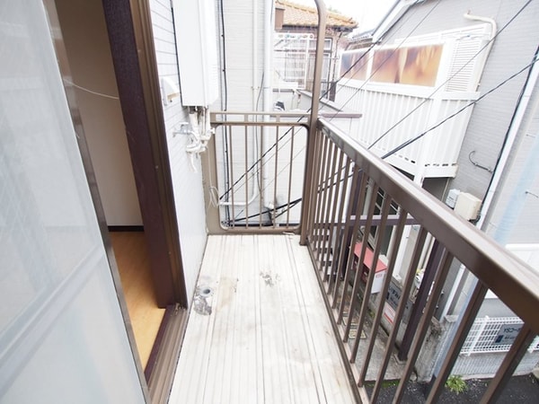 ベランダ(別部屋同間取りの写真になります。)