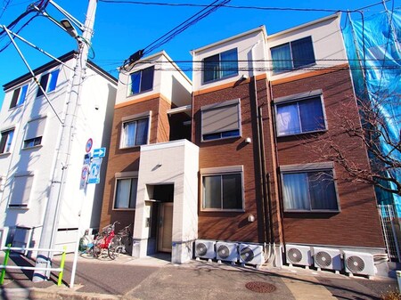 URBAN　REST外観写真