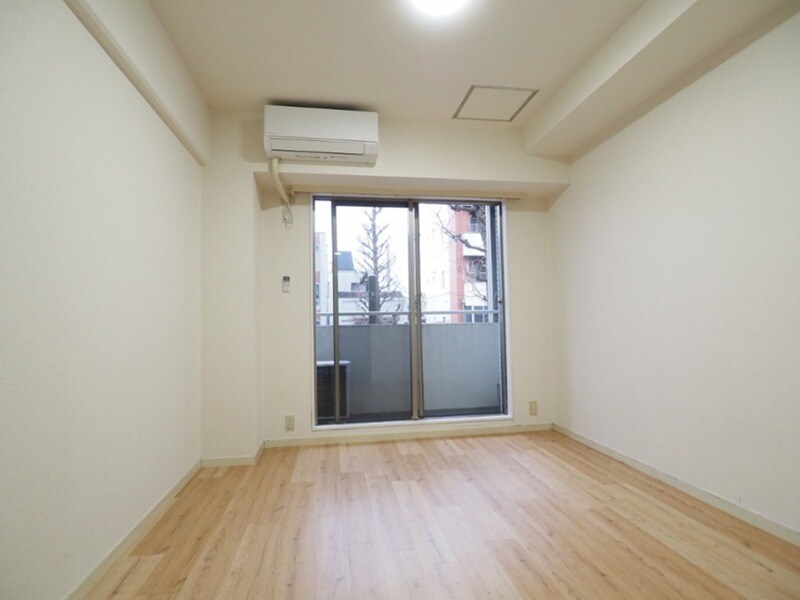 物件内観写真4　(同間取り別部屋写真です。)