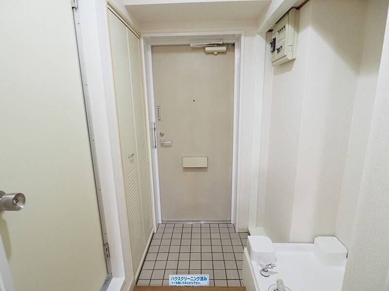 物件内観写真7　(同間取り別部屋写真です。)