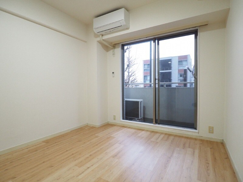 物件内観写真10　(同間取り別部屋写真です。)