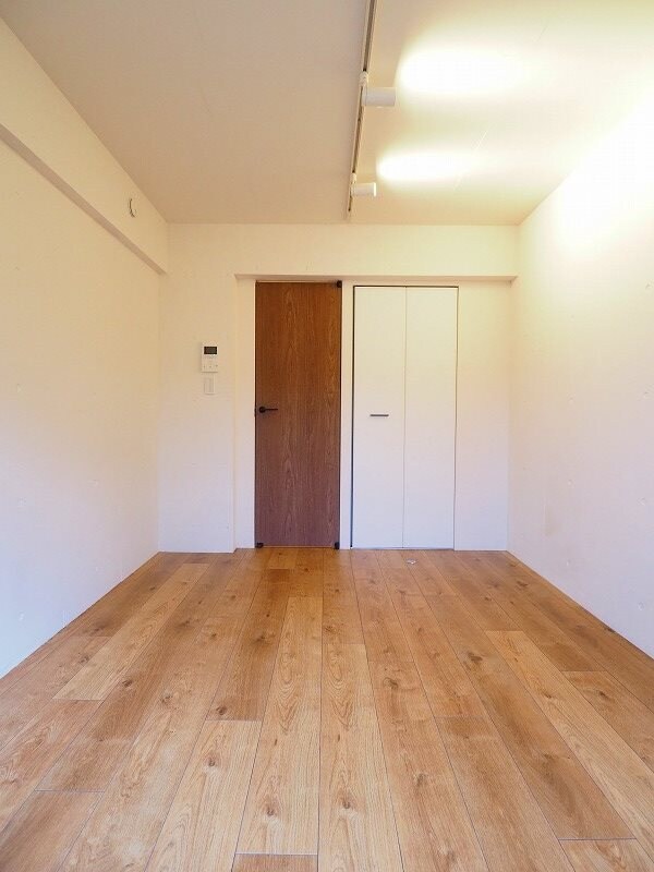 物件内観写真8　(ベッドルーム（2）)