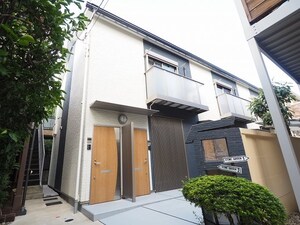 ストーンガーデン2外観写真