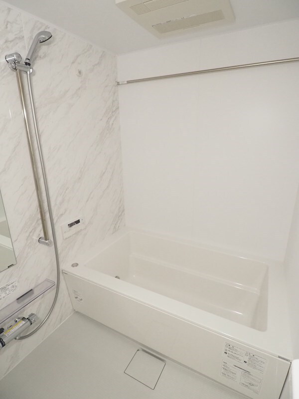 物件内観写真11　(浴室)