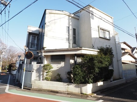 成田西357貸家外観写真