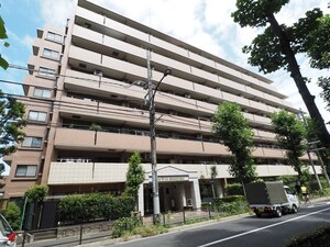 ライオンズヴィアーレ石神井公園外観写真