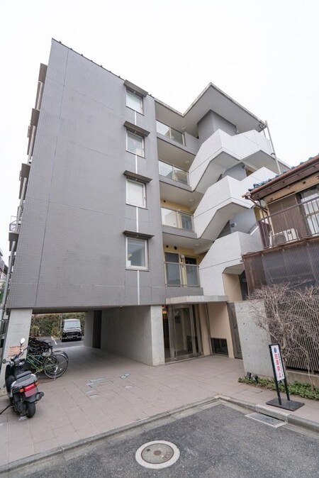 ブライズ中野中央外観写真