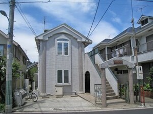 サットンプレイス成田東外観写真