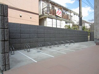 物件内観写真23　(駐輪場)