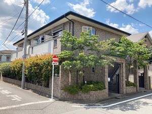 サットンプレイス・エトーレII外観写真